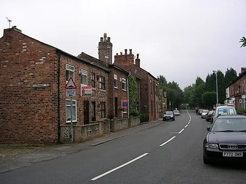 irlams o' th' height: a suburb of the City of Salford, Greater Manchester, England (OS grid ref SD7900)
