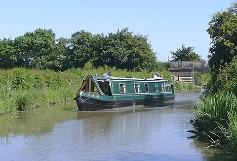 dadlington and sutton cheney: a civil parish in Hinckley and Bosworth borough, Leicestershire, England, that includes the named...