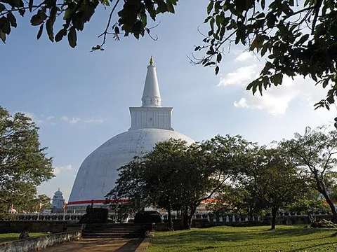 dagoba: synonym of stupa, particularly the white stupas of Sri Lanka