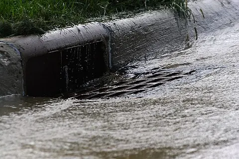 drain: a conduit allowing liquid to flow out of an otherwise contained volume; a plughole (UK)