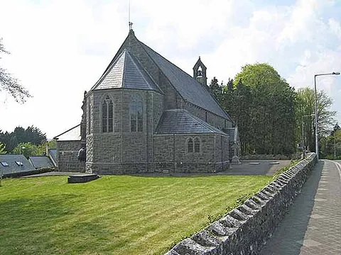 dromahair: a village in County Leitrim, Ireland (Irish grid ref G 8031)