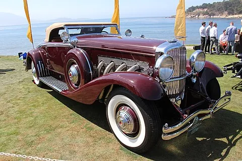 duesenberg: a car produced by Duesenberg
