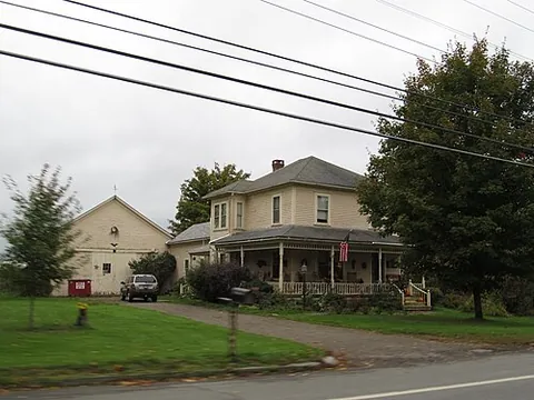 east corinth: a village in the town of Corinth, Penobscot County, Maine