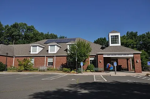 east granby: a town in Hartford County, Connecticut, United States