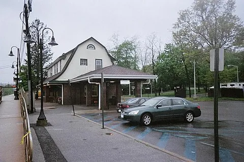 east northport: a hamlet and census-designated place in the town of Huntington, Suffolk County, New York, United...
