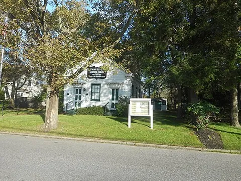 east patchogue: a hamlet and census-designated place in the town of Brookhaven, Suffolk County, New York, United...