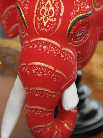 ekadanta: the Hindu lord Ganesha
