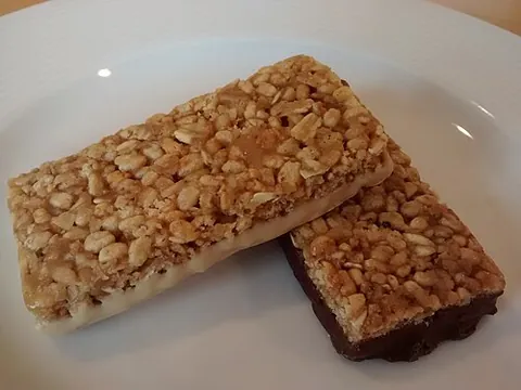 energy bar: a supplemental food in bar form, containing cereals or other high-energy foods