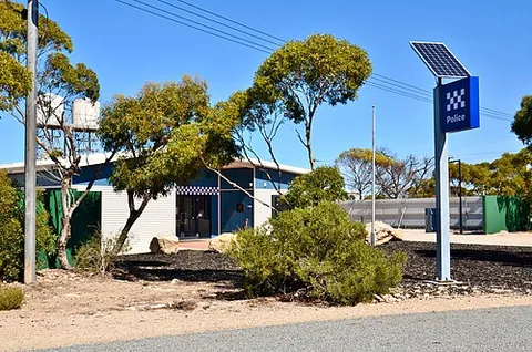 eucla: a small settlement and locality in the Shire of Dundas, Goldfields-Esperance region, in the far...