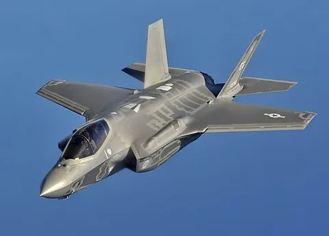 f-35: lockheed Martin F-35 Lightning II
