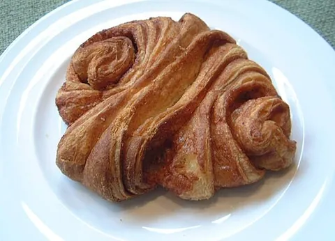franzbrötchen: a kind of German cinnamon roll pastry, similar to a croissant, originating from Hamburg