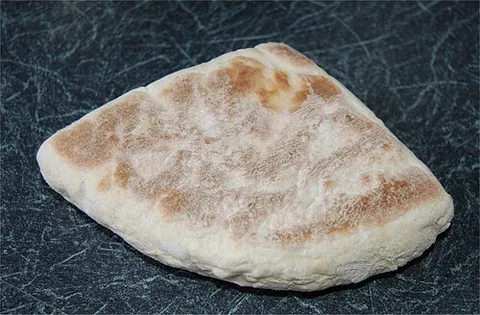 farl: a quarter of a thin oatmeal or flour cake