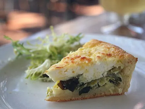 flamiche: a French savoury tart made with leeks and cream