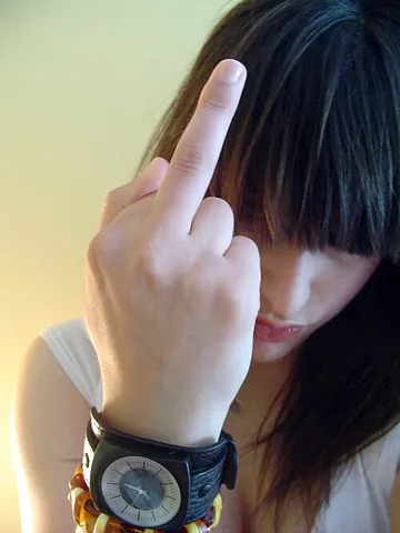 flip the bird: to make a rude or obscene gesture (at somebody); particularly, to extend the middle finger