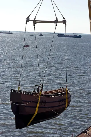 flyboat: a large flat-bottomed coasting vessel, formerly found in Holland, Spain and Portugal
