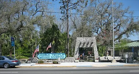fort walton beach: a city in Okaloosa County, Florida, United States