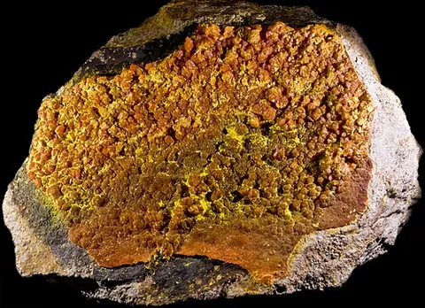 francevillite: an orthorhombic-dipyramidal mineral containing barium, hydrogen, lead, oxygen, uranium, and vanadium