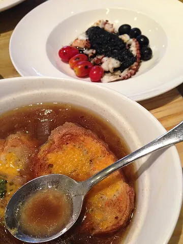 french onion soup: a soup made with onions and beef broth or beef stock, traditionally served with croutons and cheese...