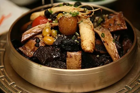 galbijjim: a Korean steamed dish made with short rib