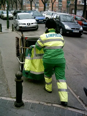 garbage woman: a female garbage collector