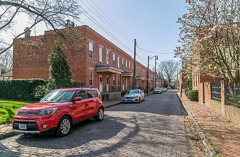 german village: a neighbourhood of the city of Columbus, Ohio, United States