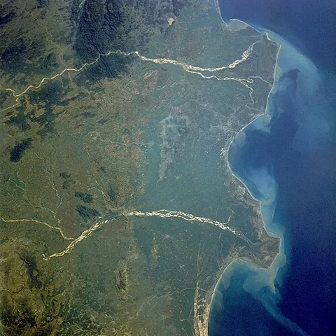 godavari: a major river in South India which flows through Maharashtra, Telangana and Andhra Pradesh