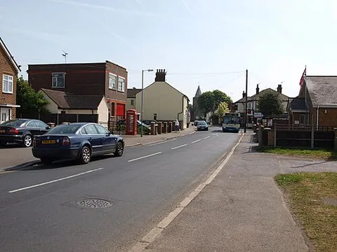 great wakering: a village and civil parish in Rochford district, Essex, England (OS grid ref TQ9487)