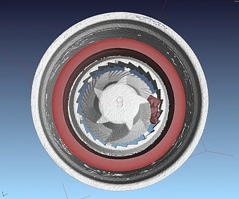 grinding gear: functional unit of an apparatus that breaks solid materials into smaller pieces