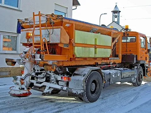 gritter: one who grits anything