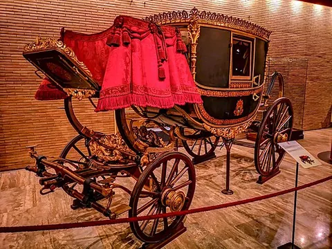 hammercloth: the cloth that covers a coachbox