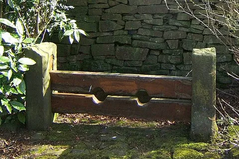 harmans: the stocks (instrument of punishment)
