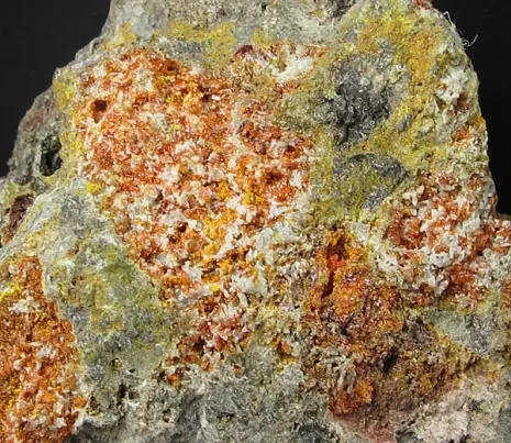 hemihedrite: a triclinic-pinacoidal mineral containing chromium, fluorine, lead, oxygen, silicon, and zinc