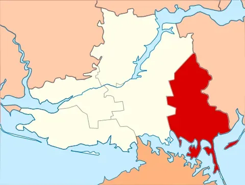 henichesk: a city and raion of Kherson Oblast, in southern Ukraine