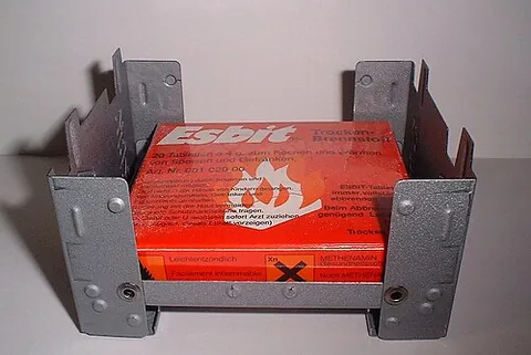 hexamine stove: a cooking stove that uses hexamine fuel tablets