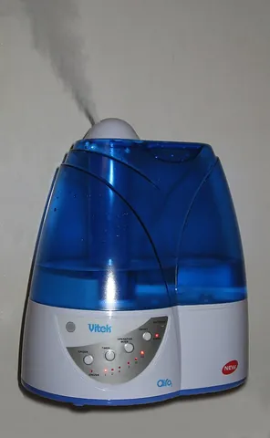 humidifier: a device that is used to increase the humidity of the air