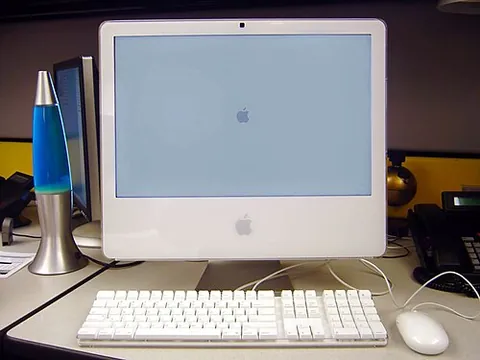 imac: one of a line of all-in-one Macintosh computers made by Apple Inc