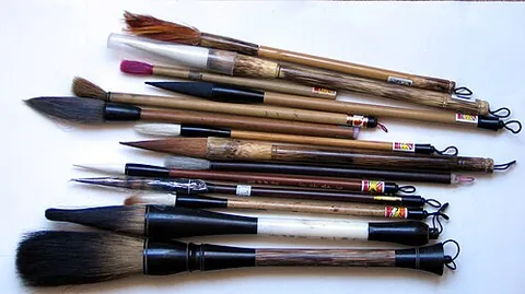 inkbrush: a brush used in Chinese calligraphy and painting