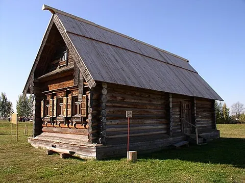 izba: a Russian log hut