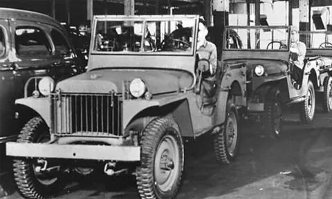 jeep: pertaining to utility or general purpose