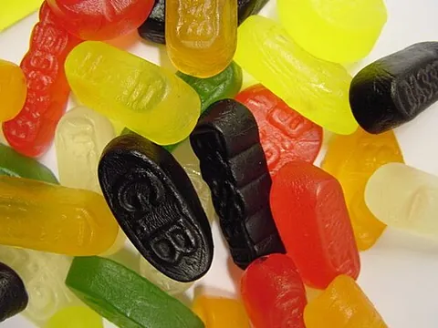 jube: a type of gelatine-based confection; its ingredients and consistency vary between countries