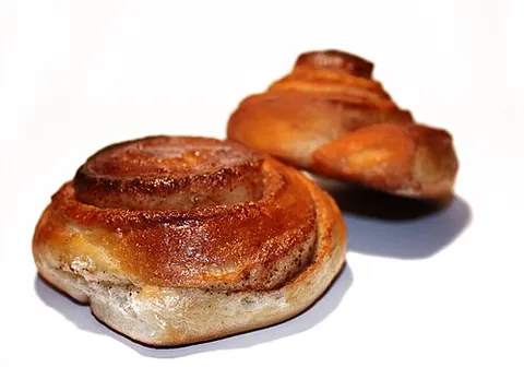 kanelboller: a Scandinavian variety of cinnamon roll