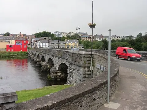 killorglin: a town in County Kerry, Ireland (Irish grid ref V 7796)