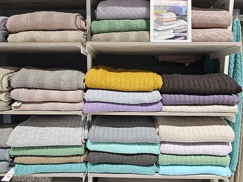 knitwear: knitted garments