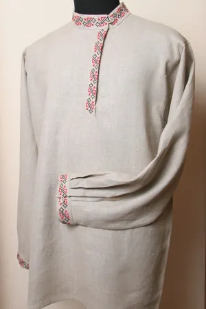 kosovorotka: a traditional Russian skewed-collared shirt