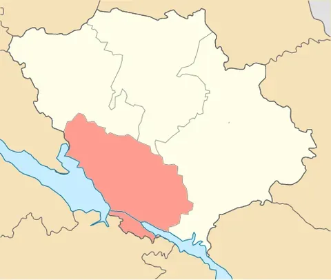 kremenchuk: a city and raion of Poltava Oblast, Ukraine