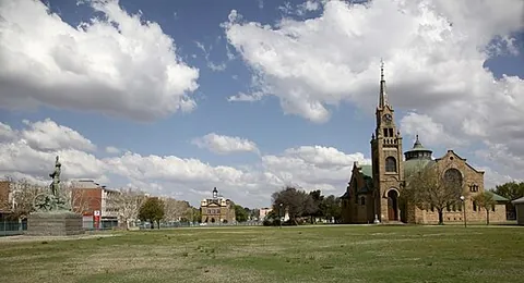 kroonstad: a town in Moqhaka municipality, Fezile Dabi district municipality, Free State province, South Africa