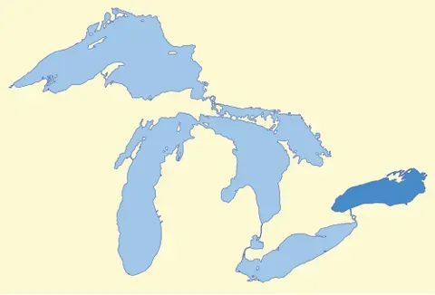 lake ontario: a lake in North America, between Canada and United States in province of Ontario and state of New...