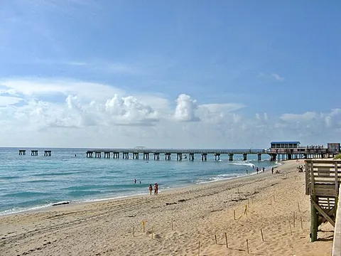 lake worth beach: a city in Palm Beach County, Florida, United States