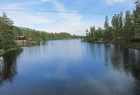 lesjaskogsvatnet: a lake in Innlandet county, Norway, which sits on the watershed between the Lågen and Rauma rivers;...