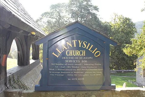 llantysilio: a community (civil parish) in Denbighshire, Wales